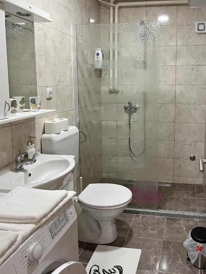 טרביניה Apartmani Budimcic מראה חיצוני תמונה